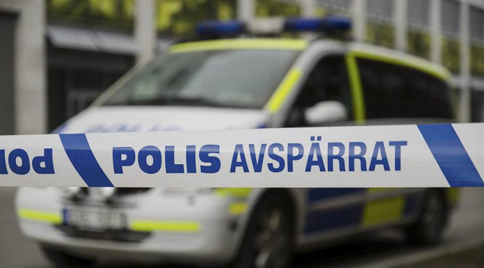 Två tagna för drograttfylla