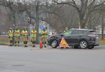 En till sjukhus efter krock