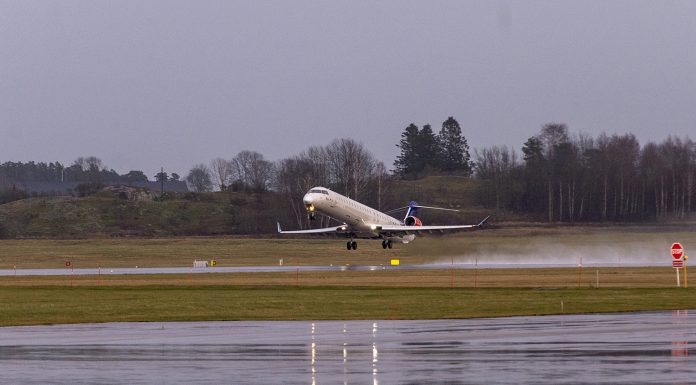 SAS-piloter övade landningar i Linköping