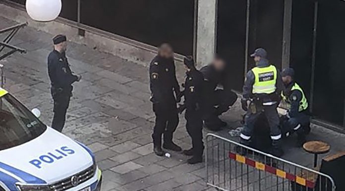 Våldsamt på Trädgårdstorget