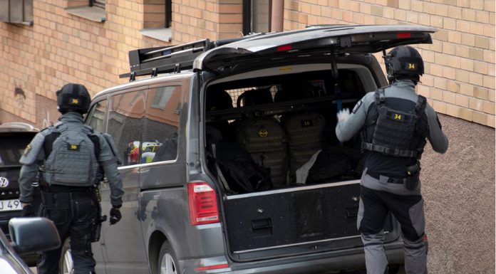 Massiv polisinsats i Åtvidaberg