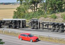 Efter E4-kaoset: Föraren misstänkt för vårdslöshet i trafik