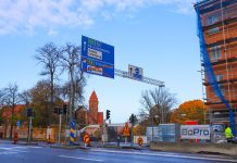 Västra vägen öppen igen