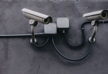 Polisen sätter upp kameror vid Ryds centrum