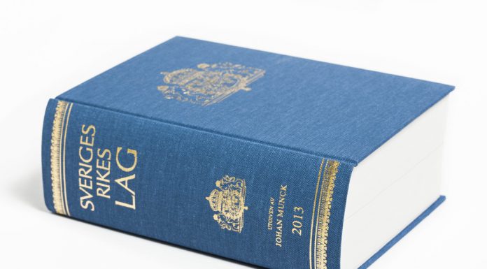 Åtvidabergsmordet: Misstänkt mördare omhäktad