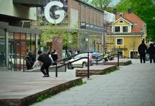 Polispådrag i city