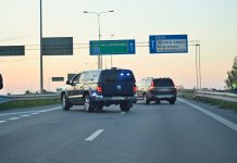 Biljakt på E4 från Norrköping till Linköping