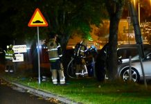 Två bilar brann i Skäggetorp