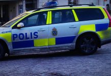 BLÅLJUS: Misshandel och våld mot tjänsteman