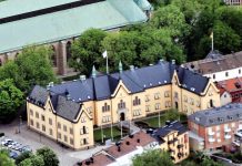 Ska kommunens lokaler drivas i förvaltnings- eller i bolagsform?