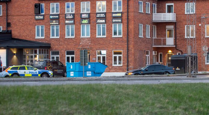 Sprang från platsen efter krasch