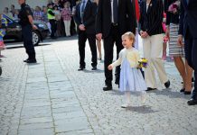 Prinsessan Estelle inviger naturum Tåkerns tioårsjubileum