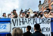 Kvinnor drar ifrån män