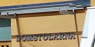 Familjehemspappa döms för sju fall av våldtäkt mot barn