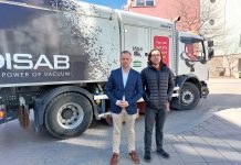 Vakuumsug på Hamngatan – Suger upp partikeldammet