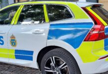 BLÅLJUS: Polisinsats i Åby